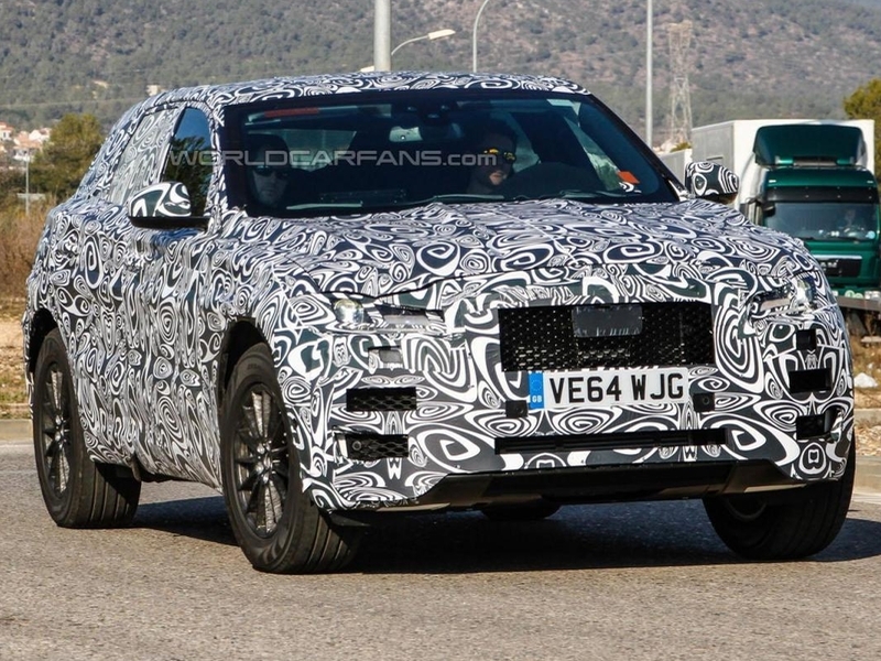 Jaguar F-Pace замечен на тестах