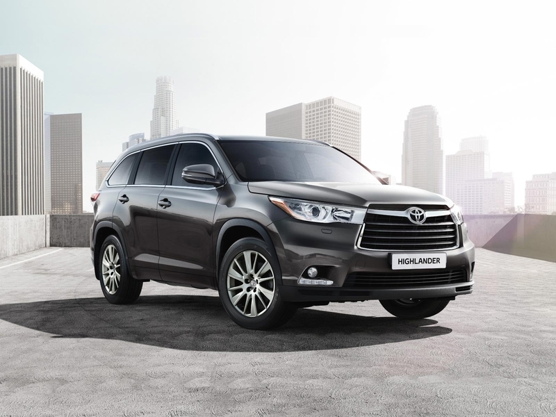 Кроссоверы Toyota Highlander отзываются с российского рынка