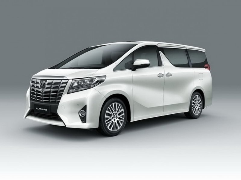 Toyota Alphard New скоро появится в России