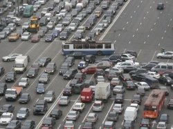 Средняя скорость движения по Москве увеличилась