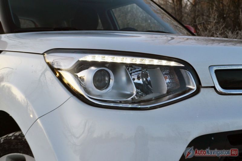Ксенон будет только в максимальной комплектации, а светодиодные дневные ходовые огни появляются как раз в комплектации Luxe (третья из шести)