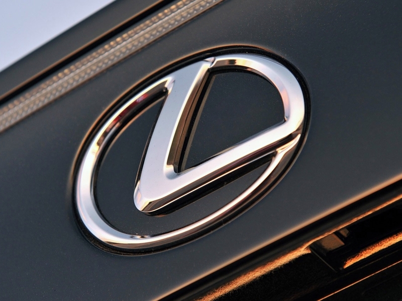 Lexus LF-SA увидит свет через две недели
