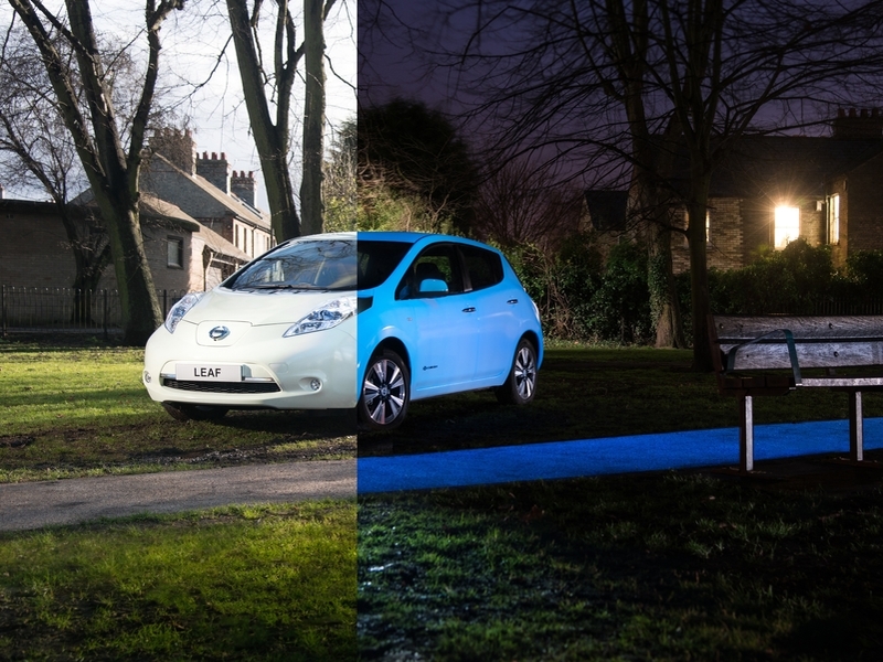 Nissan Leaf получил флуоресцентную окраску