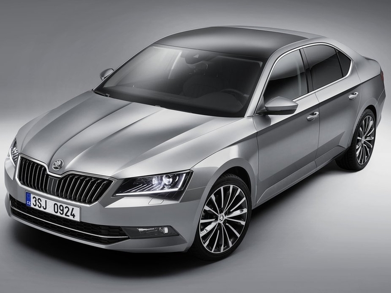Представлена новая Skoda Superb