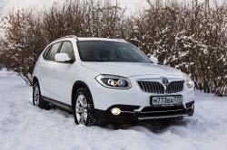 Brilliance V5 - первенец российского рынка