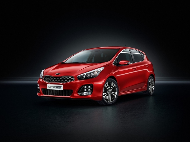 KIA покажет в Женеве линейку автомобилей GT Line
