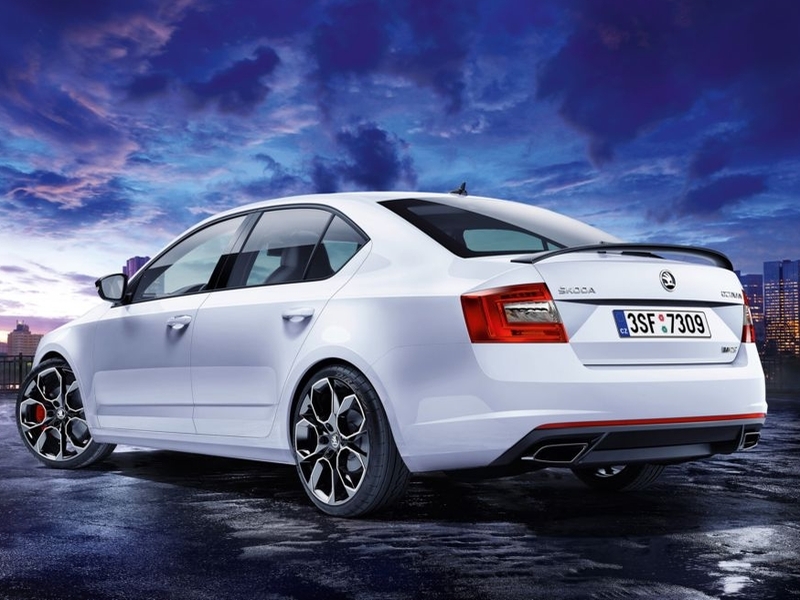 Skoda Octavia RS 230 будет представлена в Женеве