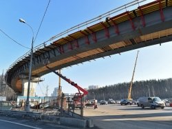 Движение по развязке на пересечении Ленинградки и МКАД будет запущено осенью