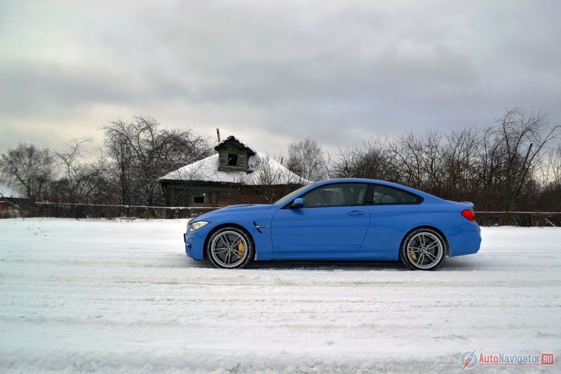 Основное отличие от М3 – у М4 всего две двери