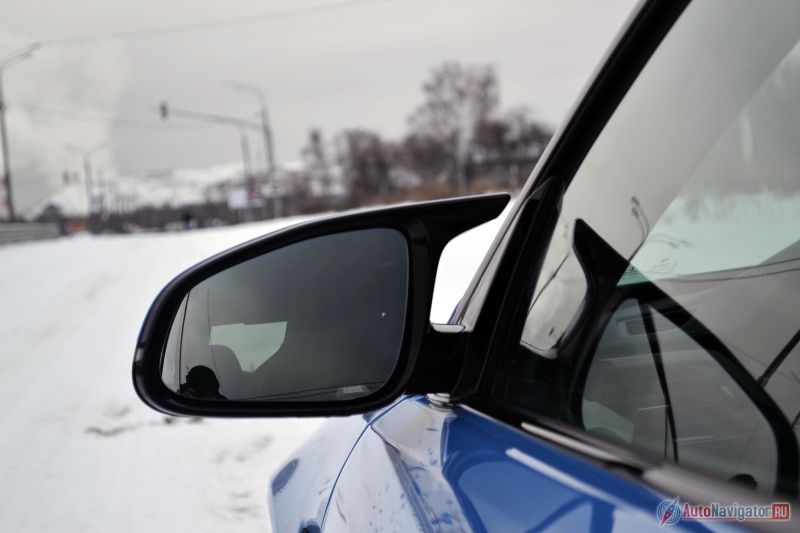 «Усики» на зеркалах на деле бесполезны и есть подозрение, что из-за них боковые стекла пачкаются быстрее