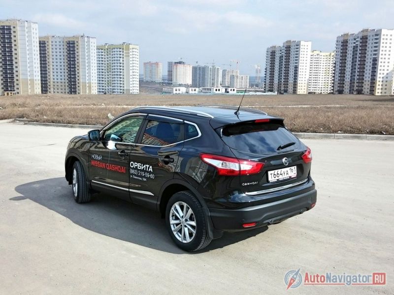 Второй «Кашкай» красив, черный цвет ему очень идет