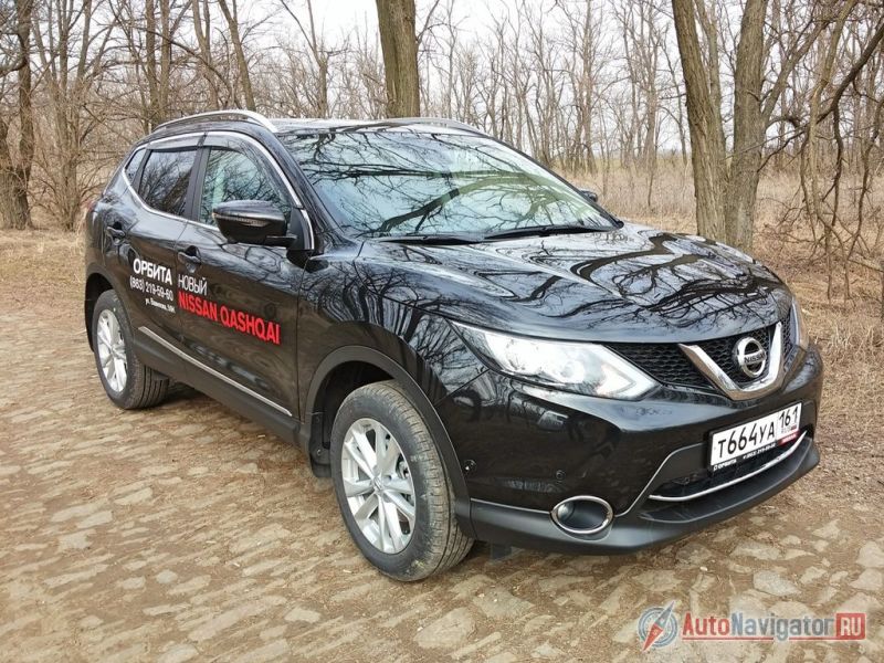 Если проводить аналогии с одеждой, то «Икс-трейл» - это мягкие и просторные варежки (теплые и удобные), а «Кашкай» — тонкие кожаные перчатки, плотно облегающие руки