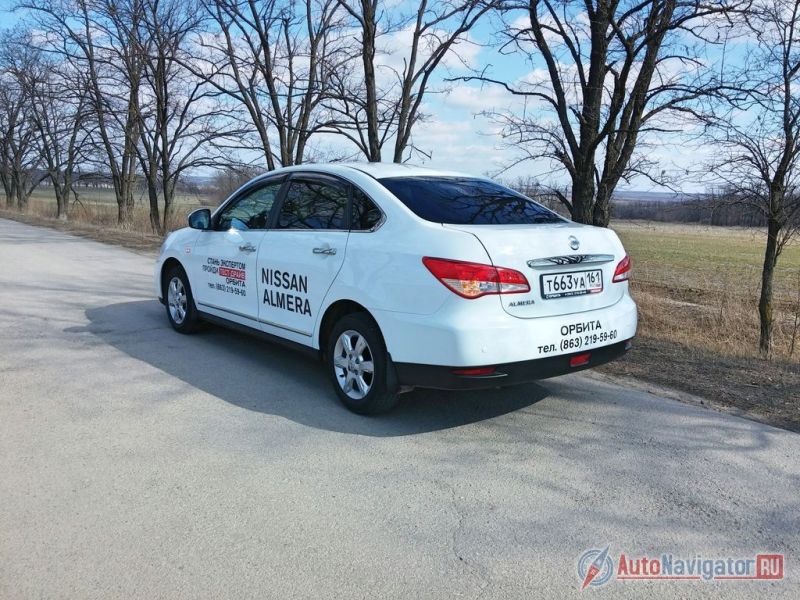 Побывавшая на тесте версия Tekna (539 000 рублей) внешне выглядит богаче базовой комплектации Welcome (445 000 рублей)