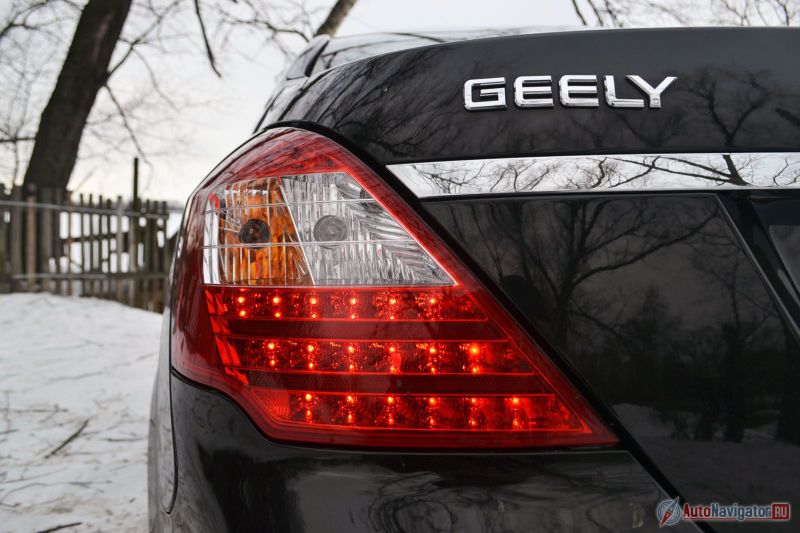 Габариты и стоп-сигналы светодиодные. Но свет от них мог бы быть и ярче