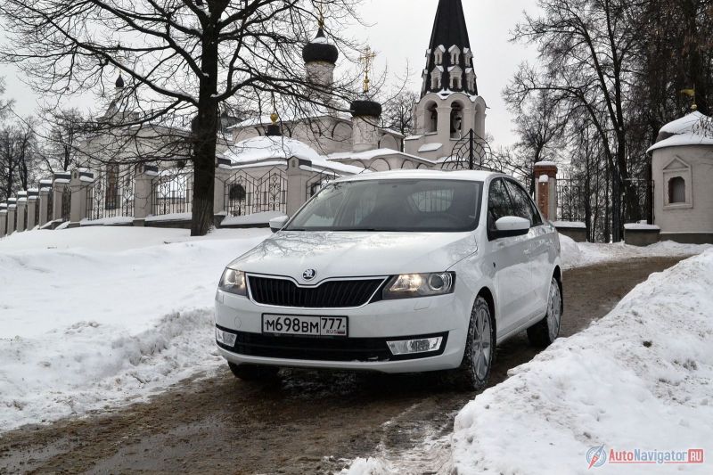 Строго говоря, сначала появился Rapid (в 2012 году), а потом уже Octavia (в 2013 году), так что это не Rapid - уменьшенная копия Octavia, а Octavia – увеличенная копия Rapid. Просто в России сначала появилась «Октавия», а потом уже «Рэпид»