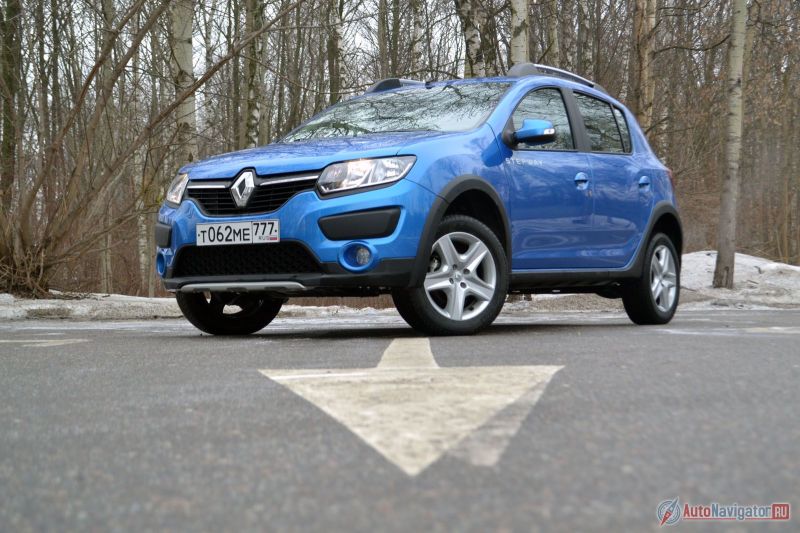 Renault Sandero Stepway II: Практичности много не бывает