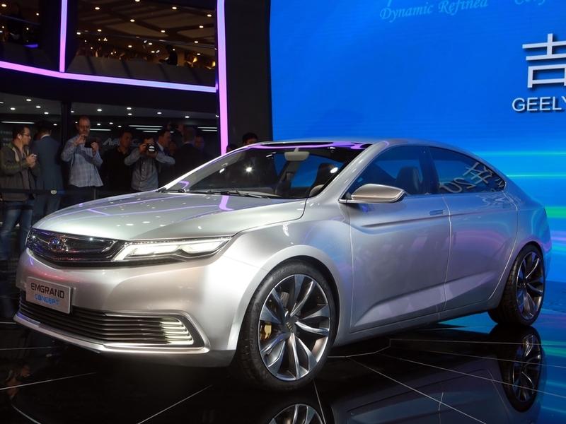 Geely Emgrand Concept представлен в Шанхае