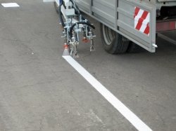 Столичные дороги разметят холодным пластиком