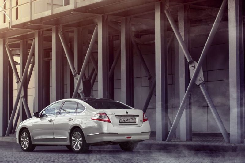 Удивительно, но на седанах моложе 2011 года проблемы с CVT случаются чаще, чем на машинах постарше. Причина кроется в том, что после рестайлинга инженеры удалили один из радиаторов охлаждения вариатора, из-за чего быстрее и чаще стал происходить перегрев агрегата