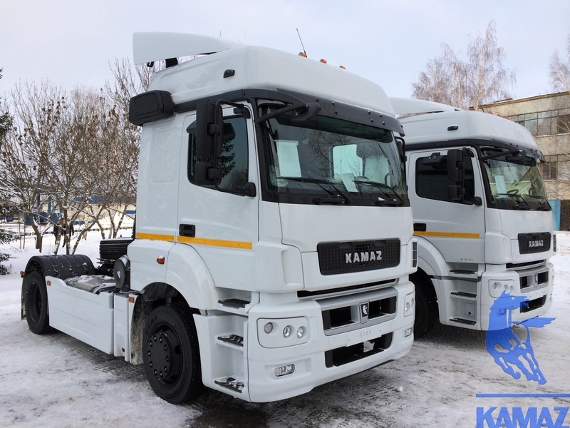 «КАМАЗ» приступил к выпуску тягача с автоматической КПП