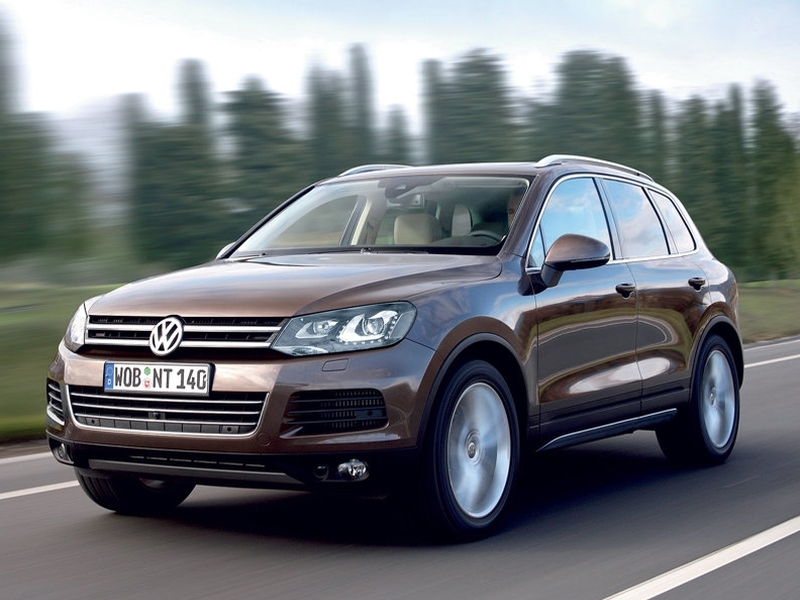 Volkswagen Touareg попал в России под отзывную кампанию