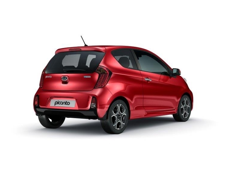 KIA Picanto 2015 — в России от 489 900 рублей