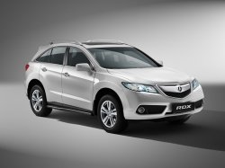 Acura запустила в РФ программу «Время серьезных преимуществ»