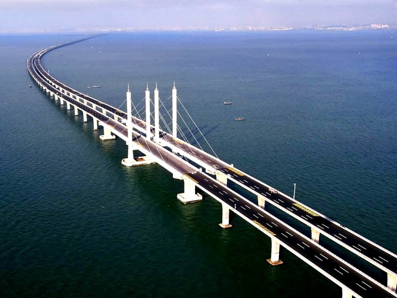 Мост в Крым стал частью федеральной дороги М25