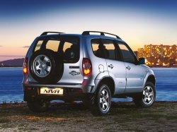 Внедорожник Chevrolet Niva стал доступнее по программам утилизации и trade-in