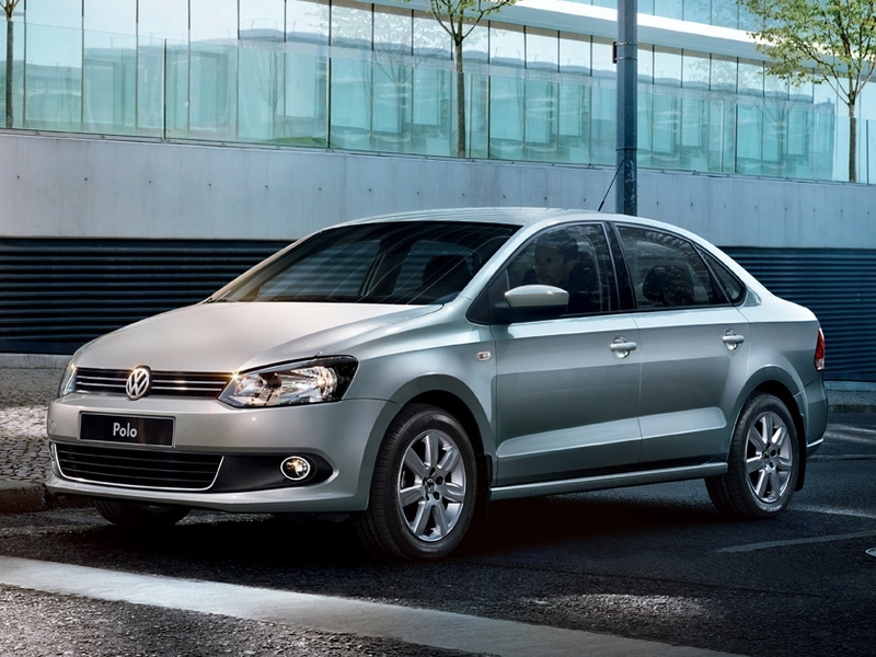 Обновленный седан Volkswagen Polo появится в продаже в июне