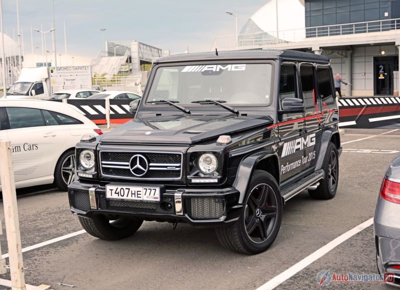 Сегодня G-класс - продукт преимущественно имидживый. Новым его покупают не для экстрима, а для дополнения хозяйского образа