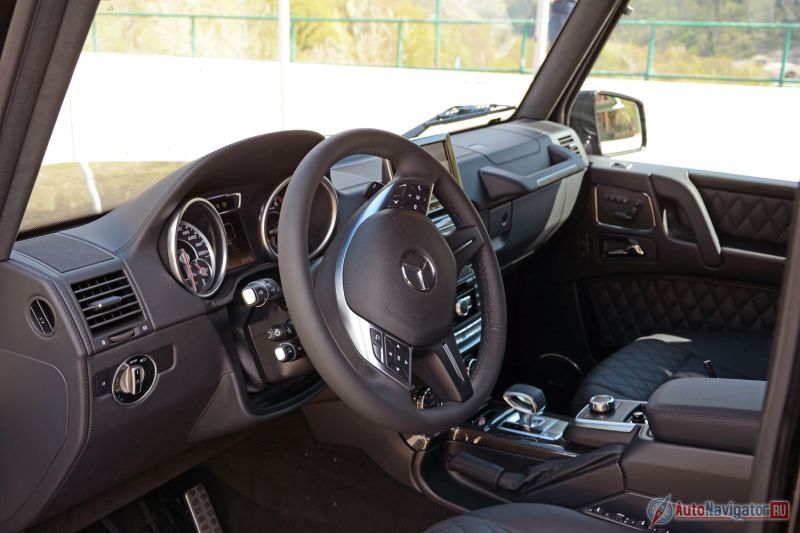 Тонкие, почти прямые передние стойки, определяющие и угол наклона ветрового стекла