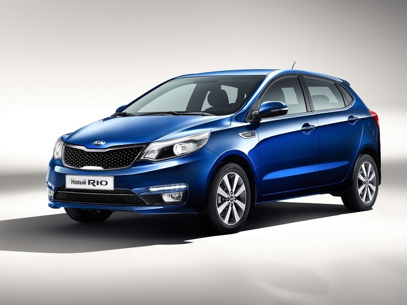 Обновленный хэтчбек KIA Rio представлен в России