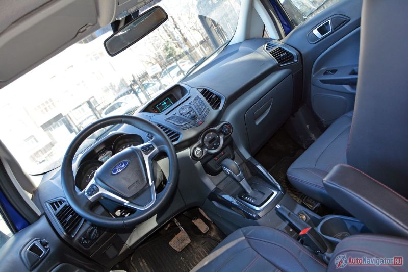 Но материалы отделки здесь заметно беднее