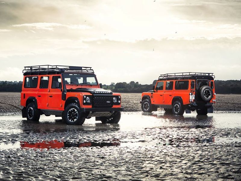 Land Rover Defender в версиях Heritage и Adventure скоро появятся в РФ