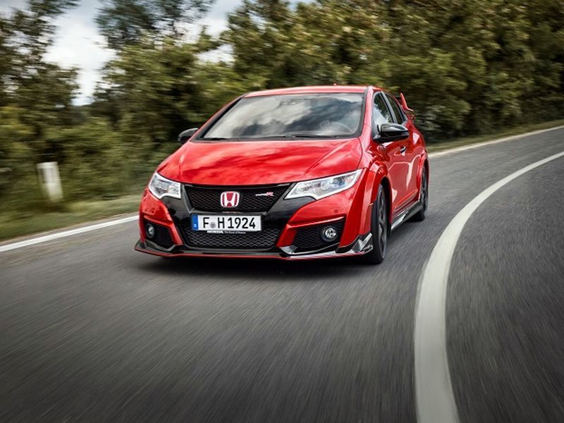 Honda Civic Type R появится в продаже в Европе летом