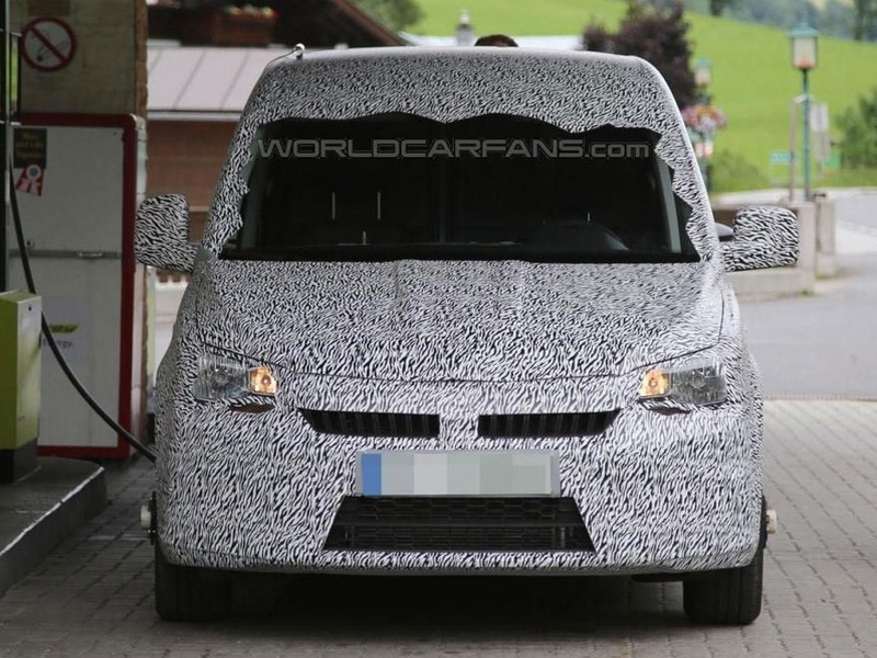 Хэтч Skoda Roomster II выехал на тесты