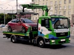 В РФ вступил в силу закон, изменивший порядок эвакуации автомобилей