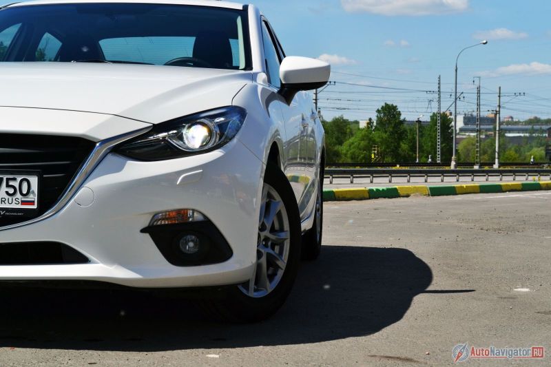 Ходовые светодиодные огни доступны только вместе с биксеноном