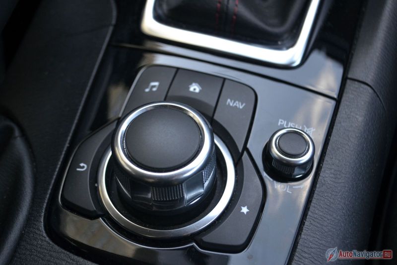 Mazda отказалась от сенсорных экранов и пошла по пути iDrive, Command и MMI