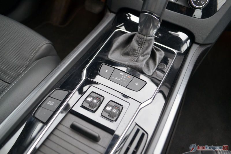 «Автомат» хорош. Он обычный гидротрансформаторный, но имеет спортивный и зимний режимы