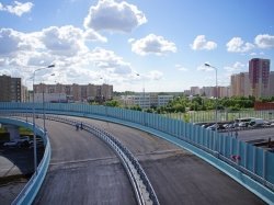 В Москве открылось движение по новой эстакаде