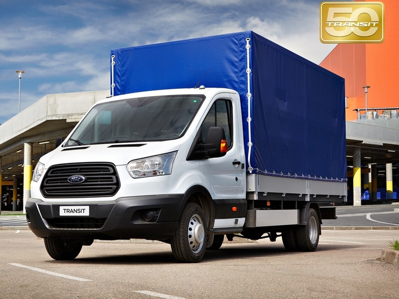Новые версии Ford Transit появились в продаже