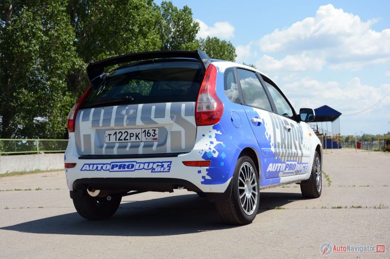 Это, своего рода, демонстратор технологий. Сколько таких автомобилей в стране – неизвестно. Велика вероятность, что это - единственный