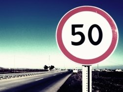 Максимальная скорость в населенных пунктах РФ может быть снижена