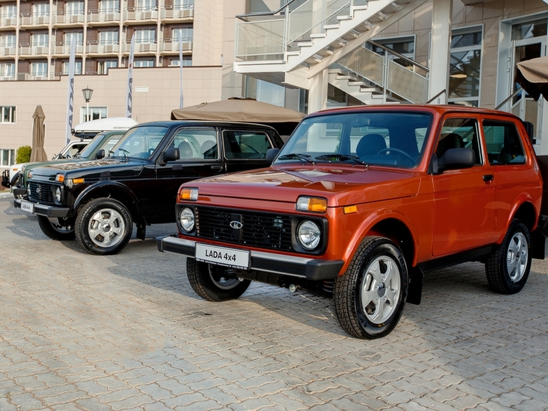 Внедорожник Lada 4x4 Elbrus Edition появился в продаже