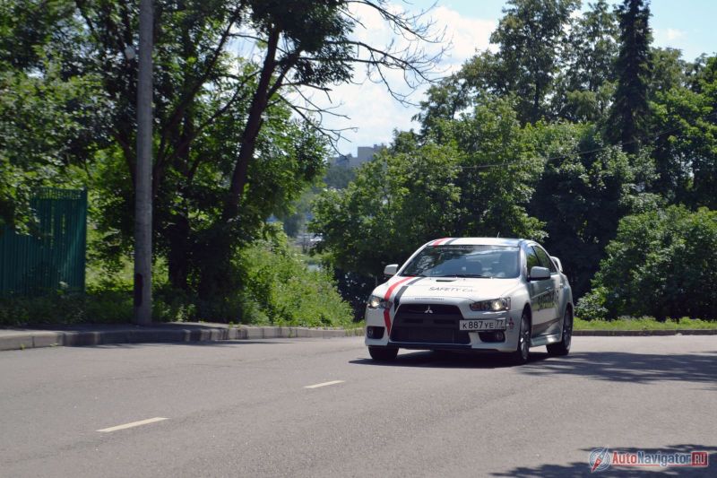 Если вам нравится его дизайн, то спешите купить. Evo XI уже не будет. И вообще, цифровой индекс больше не котируется. Теперь это просто Evolution или коротки - Evo