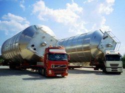 Крупногабаритные авто будут передвигаться по дорогам РФ по новым правилам