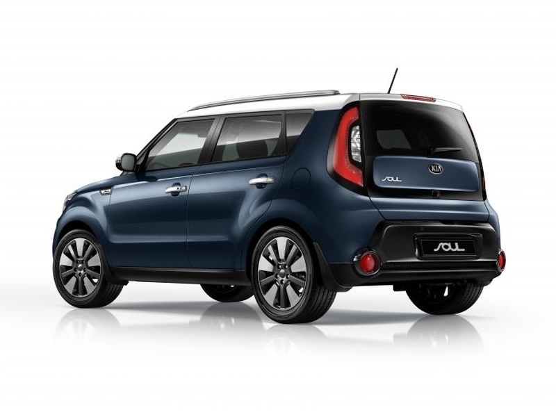 Обновленный KIA Soul — в России от 829 900 рублей