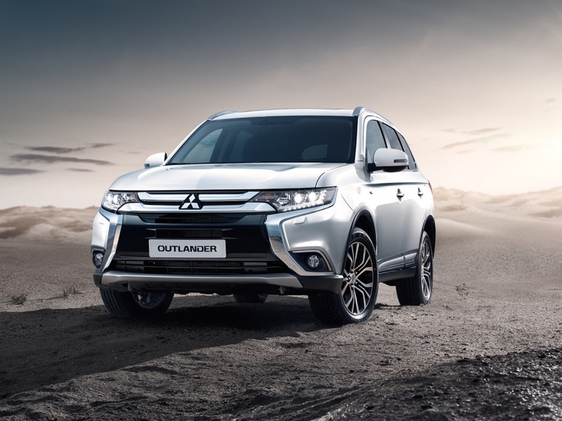На Mitsubishi Pajero Sport, Outlander, L200 и ASX в России объявлены скидки